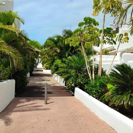 Luxury Complex Near The Sea Appartamento