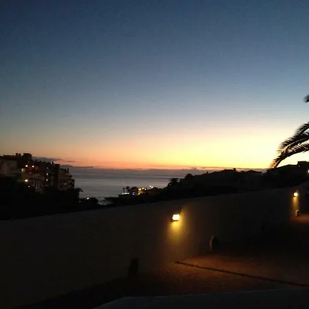 Luxury Complex Near The Sea Appartamento